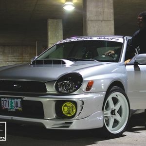 Meet your Posher, Elias